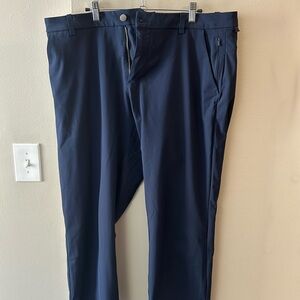 Lululemon Men’s Pant - ABC Classic-Fit 36W